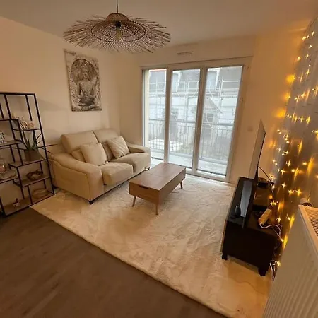 L'ecrin De Lumiere Apartment Montesson